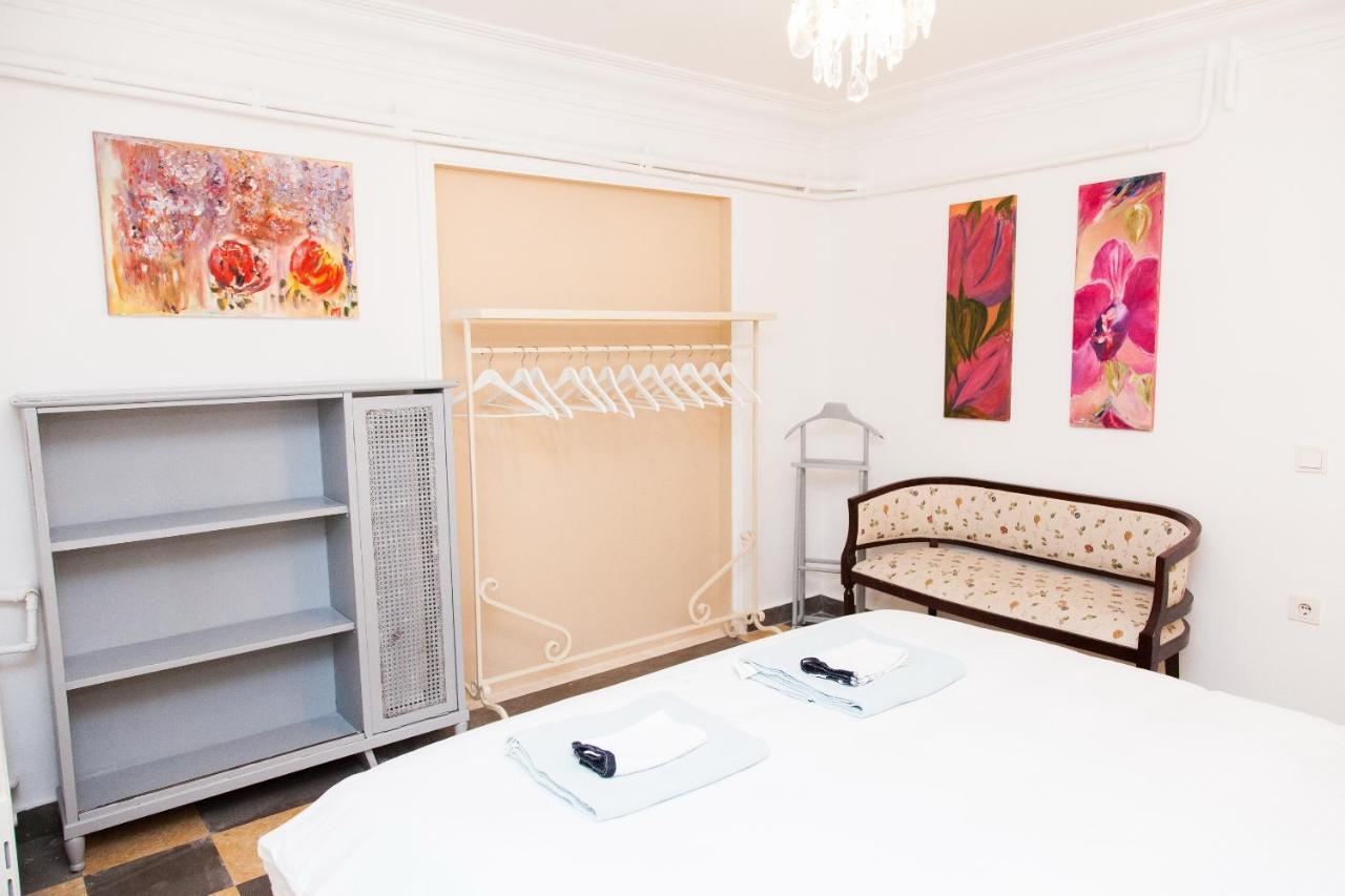 Chic Charming Central Athens Apt. Екстер'єр фото